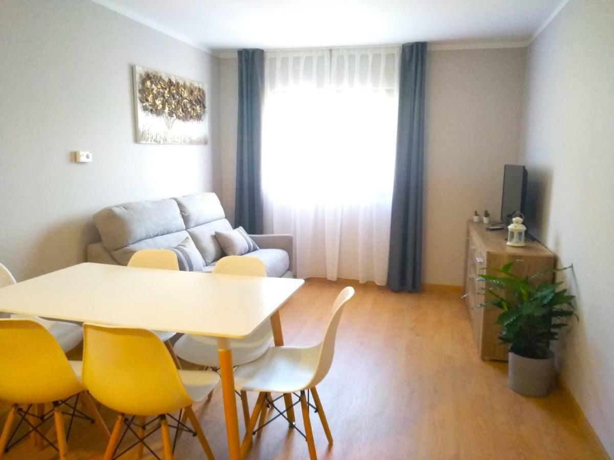 Apartamentos Prestin Onís Екстериор снимка