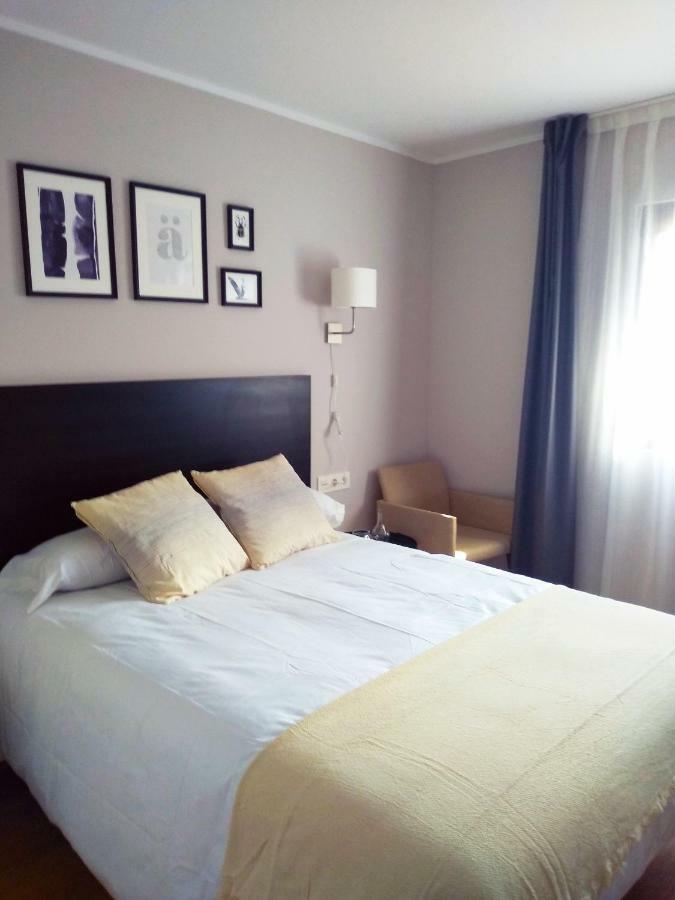 Apartamentos Prestin Onís Екстериор снимка