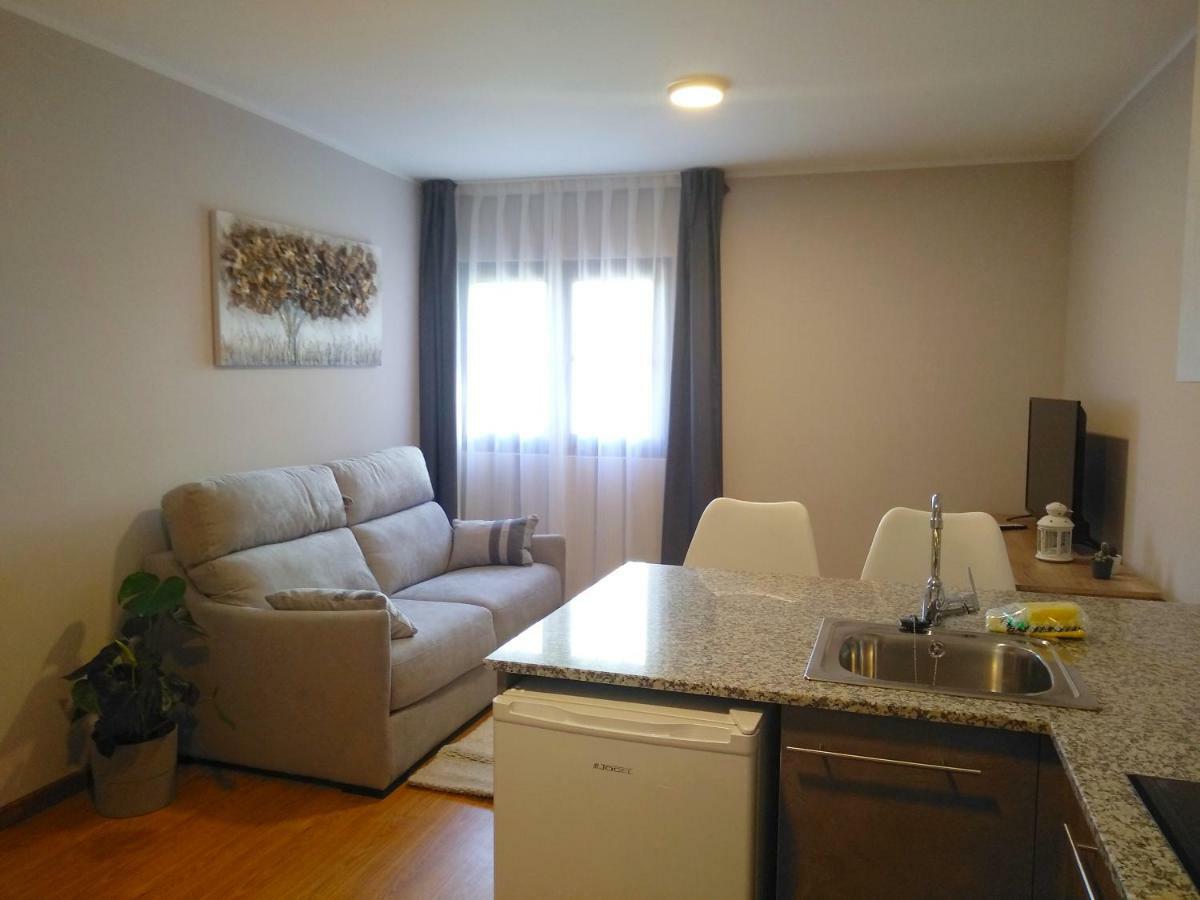 Apartamentos Prestin Onís Екстериор снимка