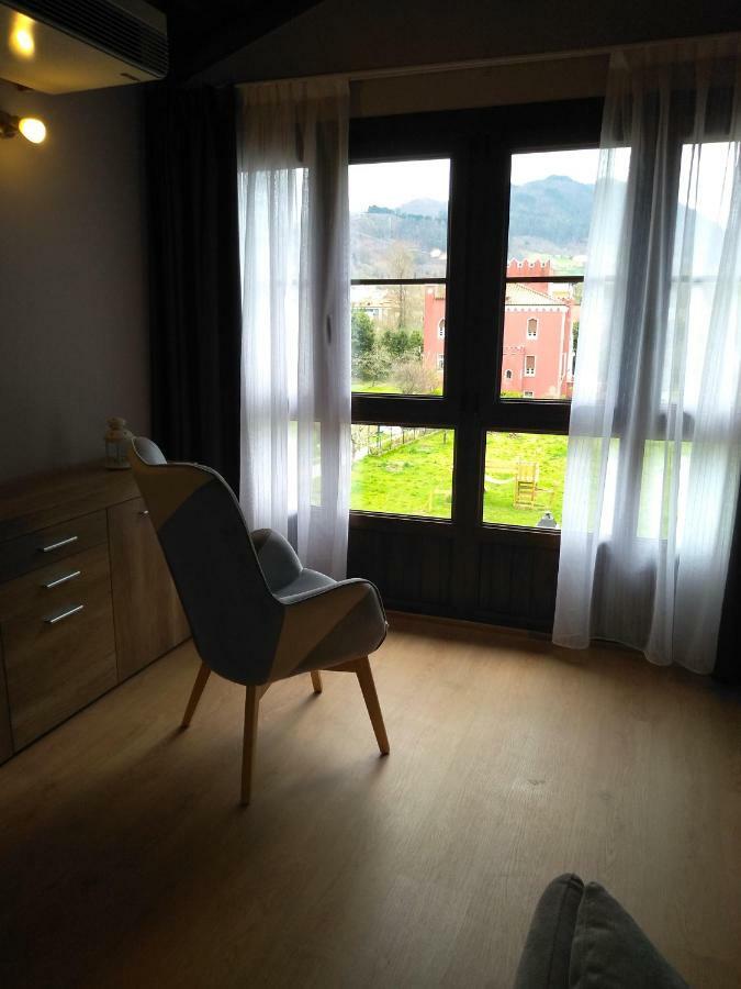 Apartamentos Prestin Onís Екстериор снимка